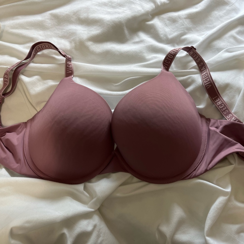 purple victoria’s secret bra